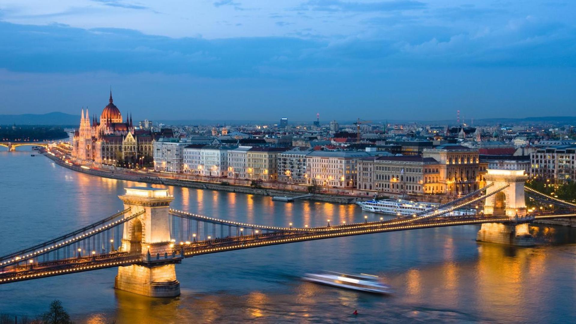 Little Americas National Parks Apartments Budapest Esterno foto